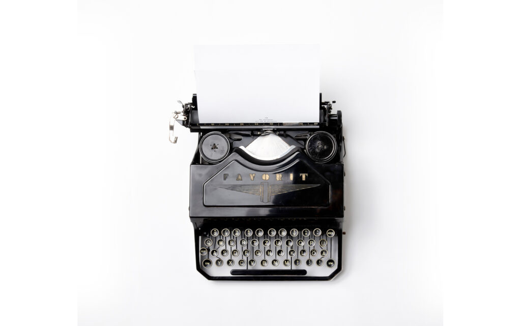 Máquina de escribir antigua